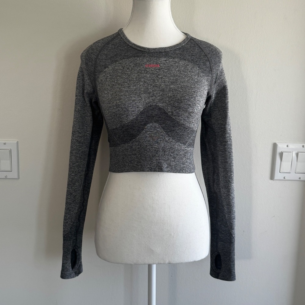 Gymshark Flex Seamless Long Sleeve Crop Top Grey Womens Medium GLCT4249-CHM
